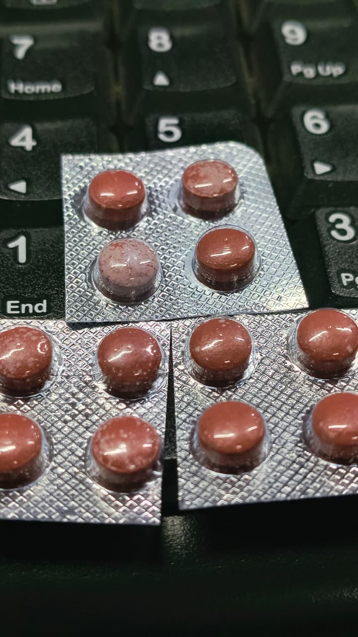 Bhopal News: Fungus found on medicine at JP Hospital, patient narrowly escapes death, questions raised about t
