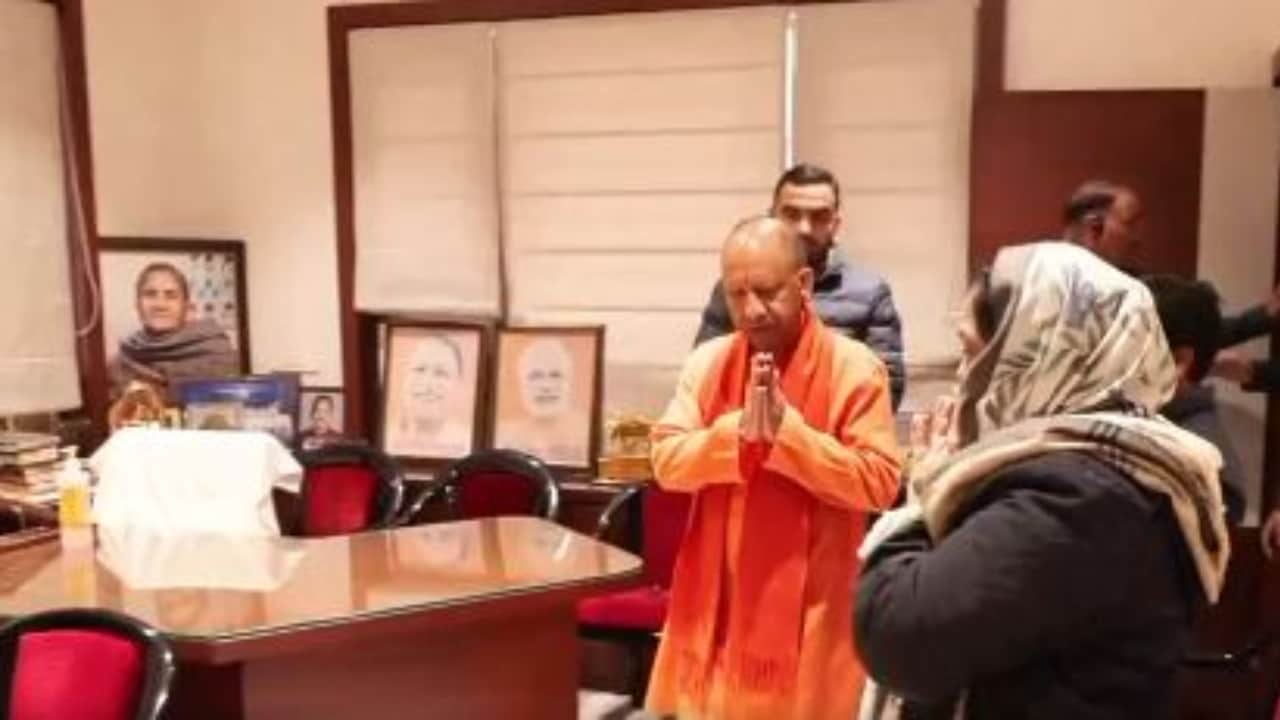 BJP MLA Professor Shyam Bihari Lal cremated in Bareilly