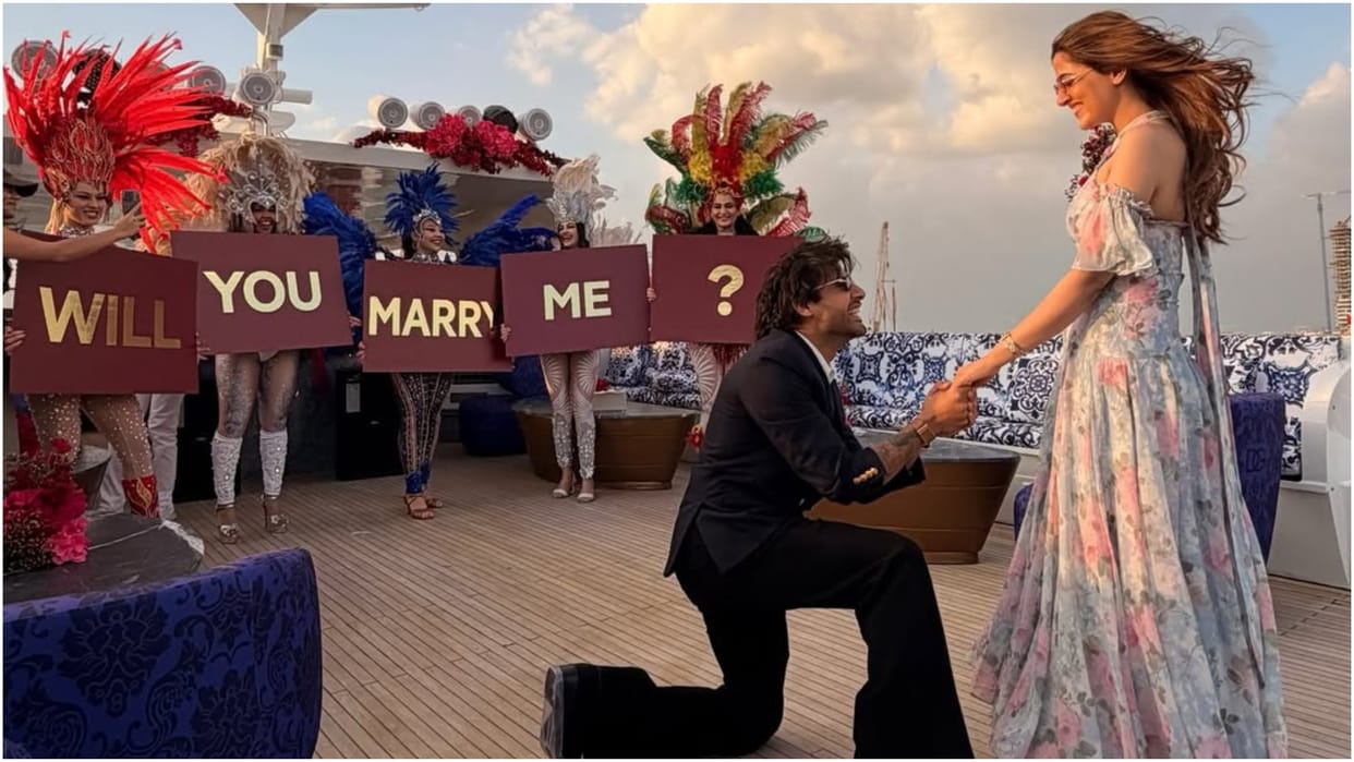 Amid Marriage Rumors Stebin Ben Propose Kriti Sanon Sister Nupur Sanon She Shares Proposal Photos