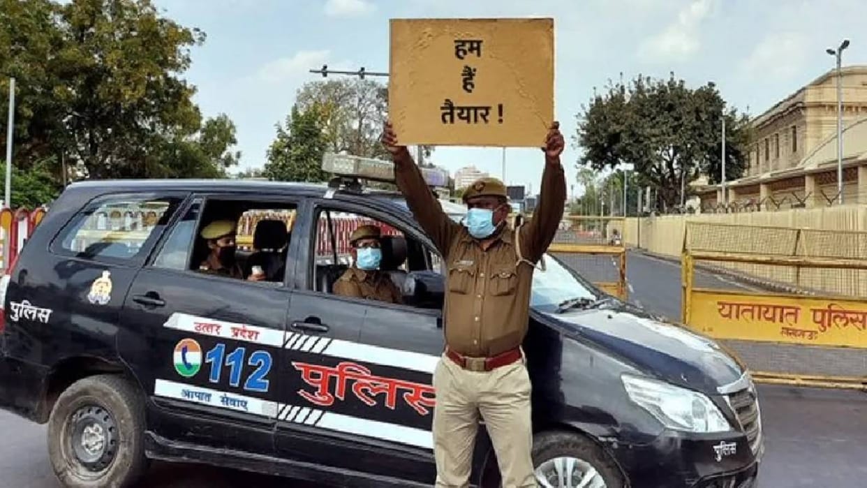 UP: Three women sought help daily after feeling unsafe...PRV (Police Response Vehicle) escorted them home; fin