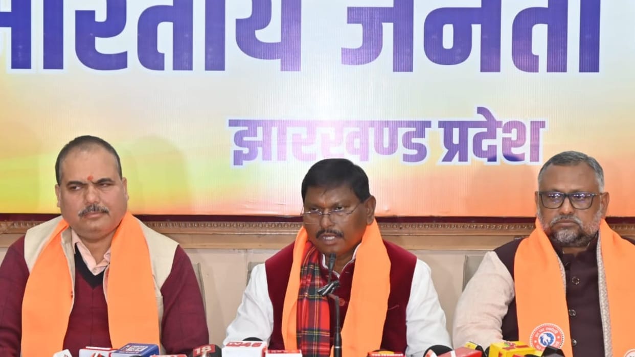Jharkhand: Former CM Munda criticizes Hemant government over PESA rules.