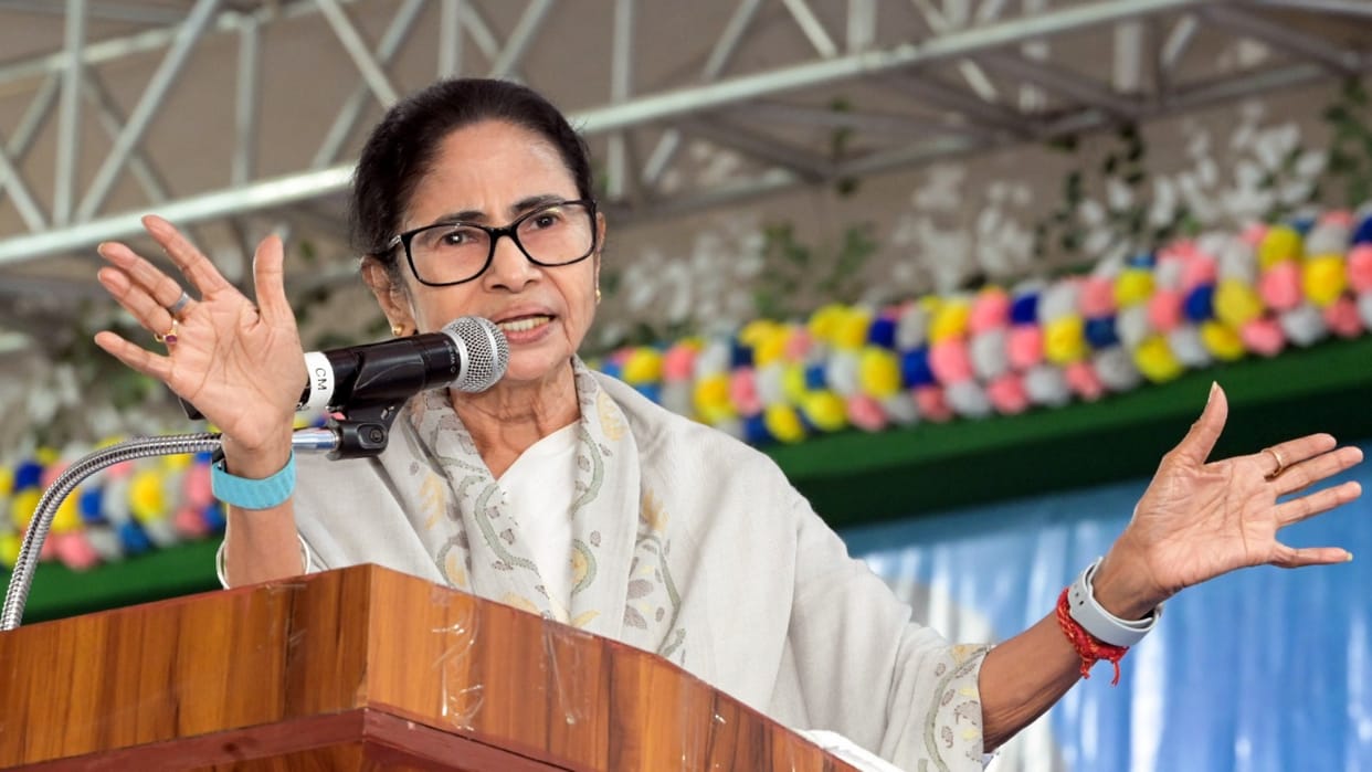 Mamata government has become a speed breaker for major railway projects in Bengal