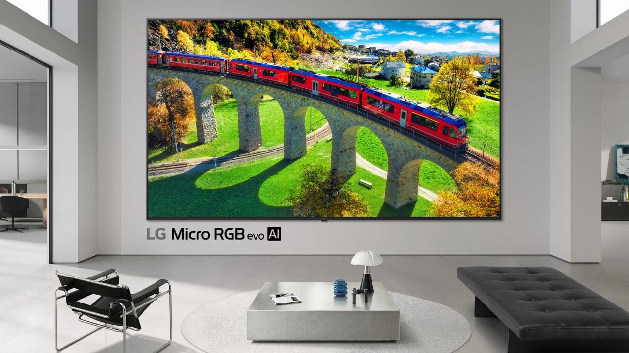 LG OLED EVO W6 टीवी