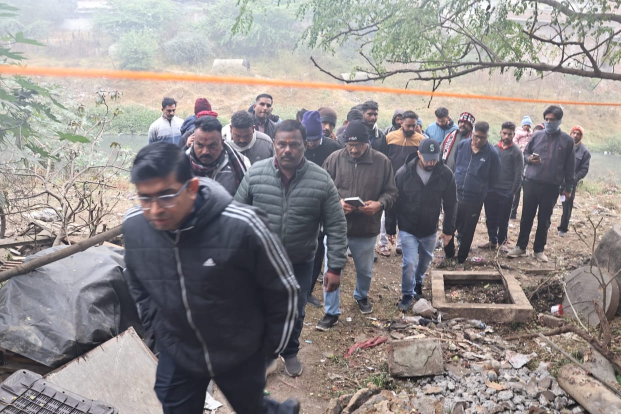 Indore News: New Municipal Commissioner took charge at night, reached Bhagirathpura Basti in the morning