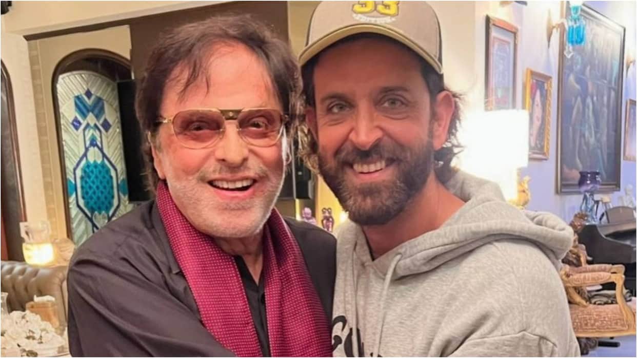 Hrithik Roshan Shares Emotional Note For ex wife Sussanne Khan father Sanjay Khan On His Birthday