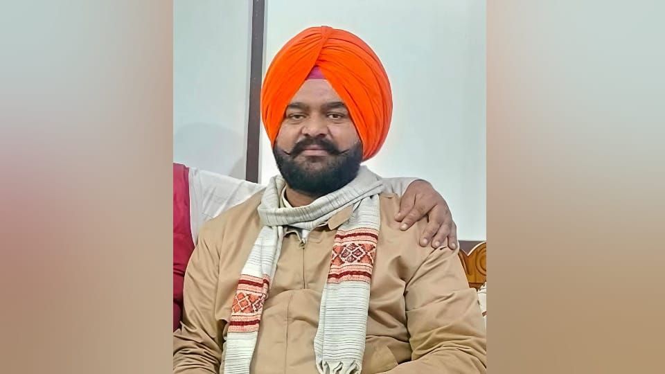 AAP sarpanch shot dead in Amritsar crime news