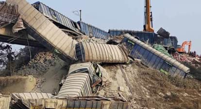 Bihar news: jamui train accident kiul jasidih goods train derailment 12 railway staff summoned asansol