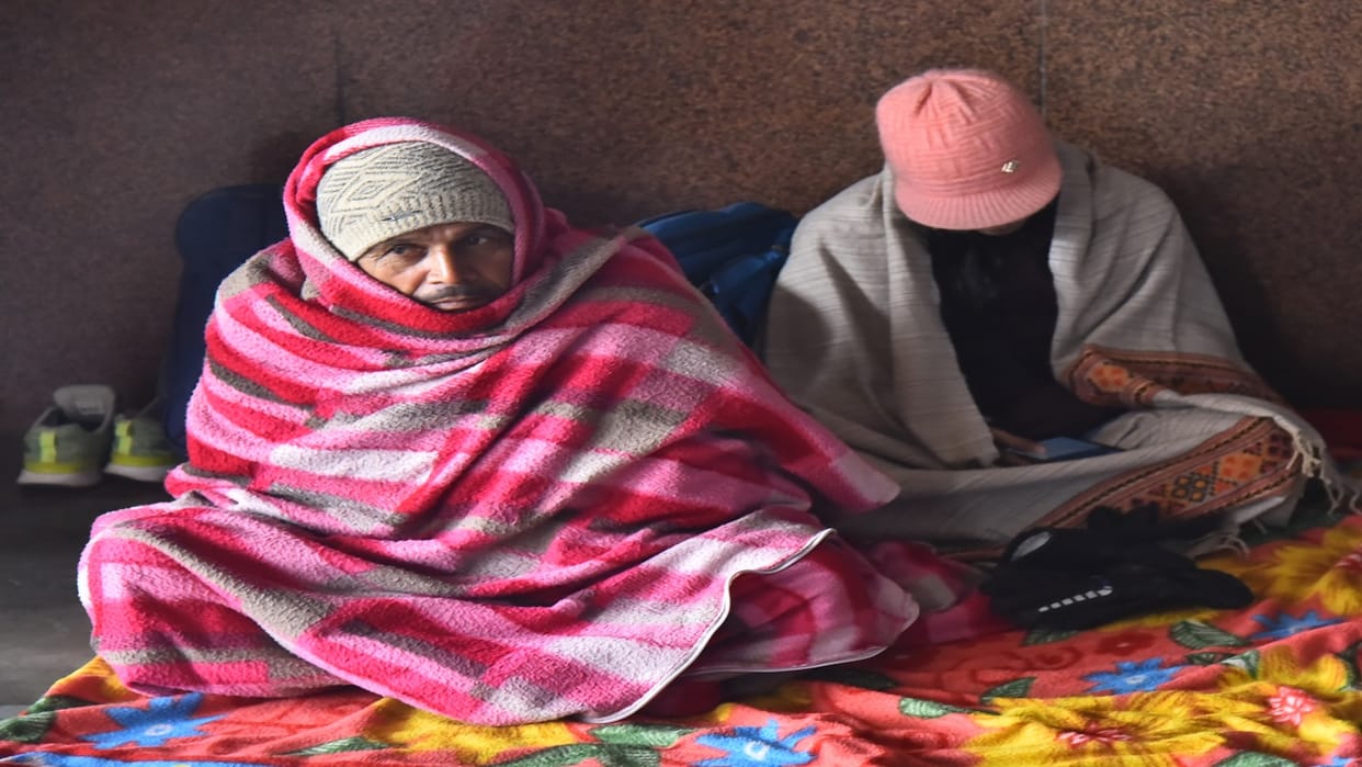 cold wave increasing the chill orange alert for two days in Bareilly