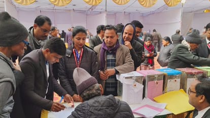 Voting for the Bar Association elections in Bareilly