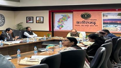 छत्तीसगढ़ में जनगणना 2027 की तैयारियां तेज:राज्य स्तरीय जनगणना समन्वय समिति की पहली बैठक लिये गये ये निर्णय - Preparations For Census 2027 Intensify In Cg: State-level ...