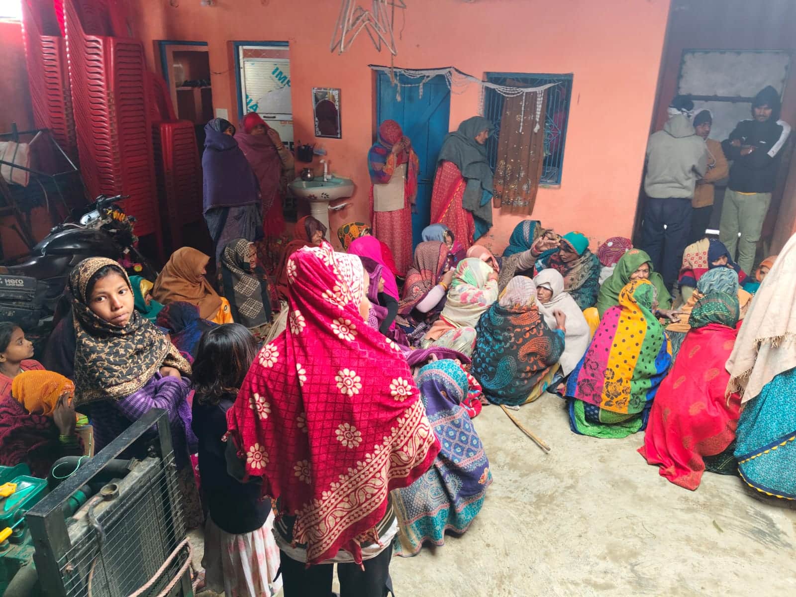 Drunk Husband Smashes Wife’s Skull, Shoots Her Dead and Coldly Calls Son in Agra