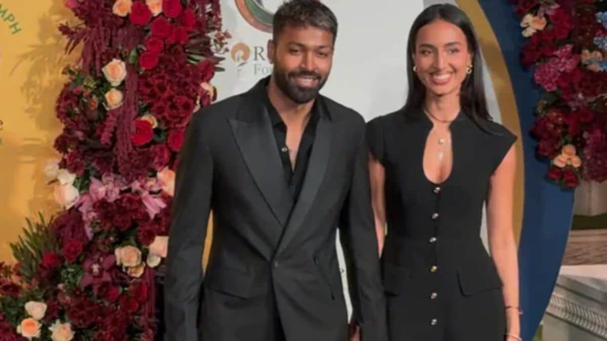 Hardik Pandya wishes Girlfriend Mahieka Sharma on her 25th birthday shares romantic video