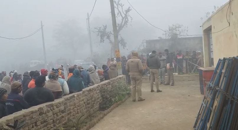 Woman Killed by Drunk Husband with Iron Engine Handle, Fake Robbery Story Exposed in Agra