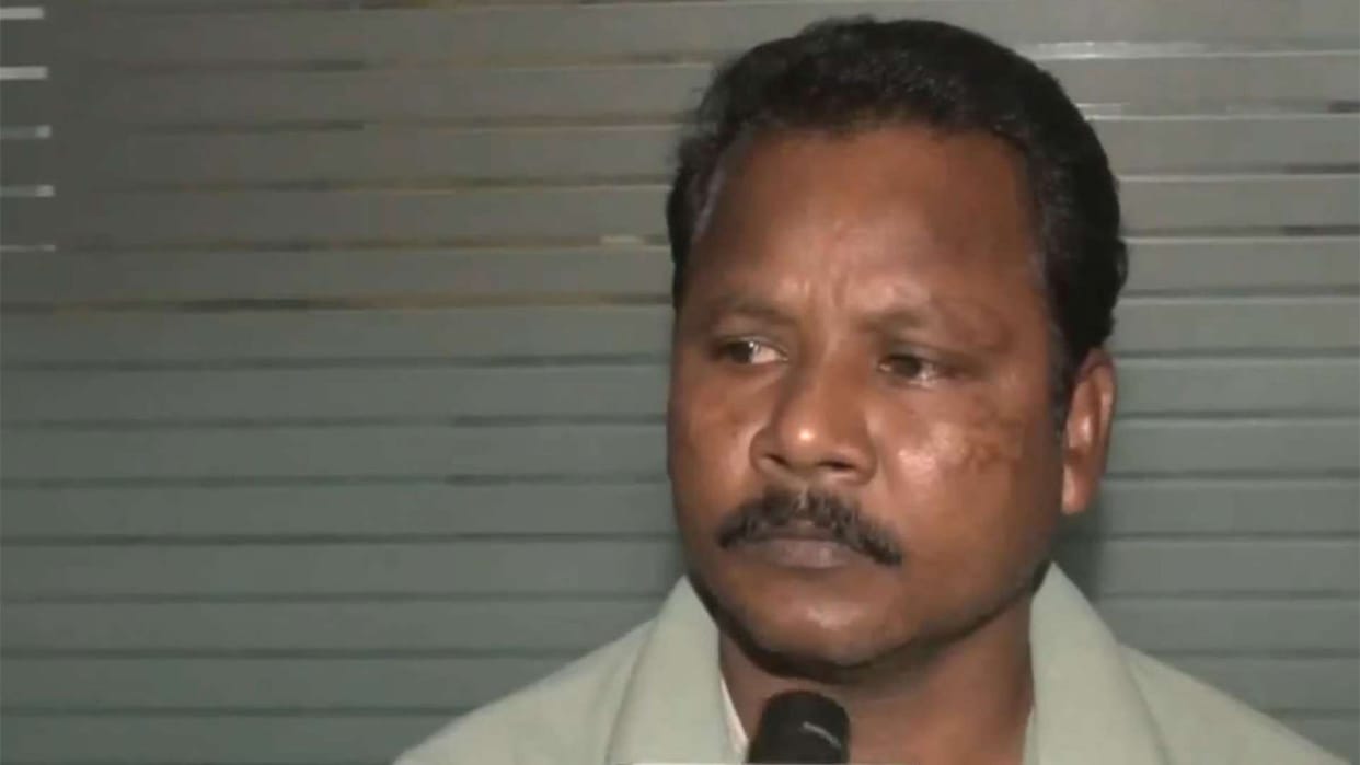 Telangana Maoist commander Deva Said The police caught me then I decided to surrender News In Hindi