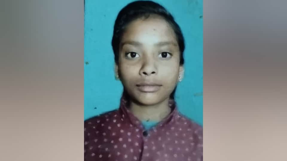 prayagraj tripal murder Son killed his father, sister, and niece over a land dispute In prayagraj see photos