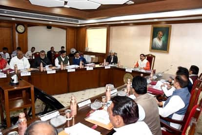 Cabinet meeting: Irrigation projects in Burhanpur approved for ₹2,598 crore; construction of 1,200 bridges als