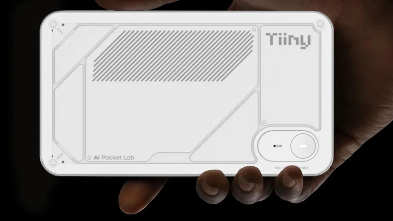 tiiny ai pocket lab ai supercomputer unveiled at ces 2026