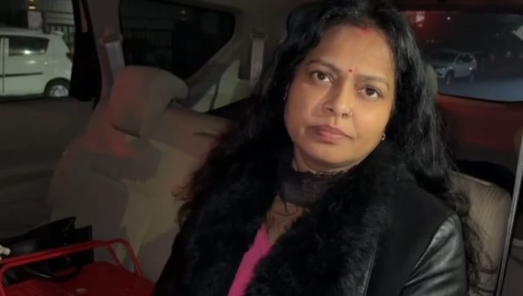 Ankita Bhandari Case: उर्मिला सनावर ने कोर्ट में जमा कराया अपना मोबाइल, नहीं पहुंचे पूर्व विधायक सुरेश राठौर