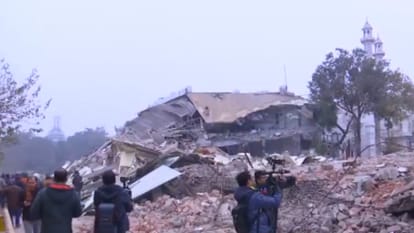 Delhi Bulldozer action by MCD at an encroachment near Faiz-e-Elahi Masjid Turkman Gate