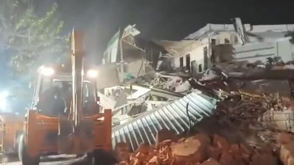 Delhi: Bulldozers at Turkman Gate revive 50-year-old memories