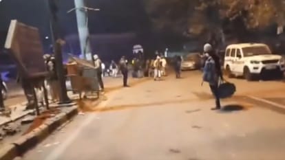 Delhi Bulldozer action by MCD at an encroachment near Faiz-e-Elahi Masjid Turkman Gate