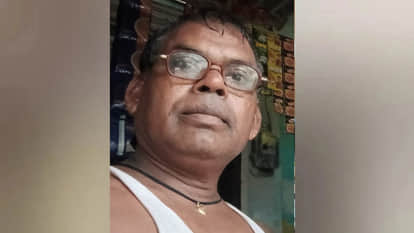 A trader fell while buying fruits in the cold and died before reaching the hospital.