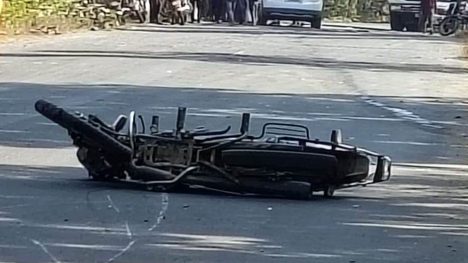 Balrampur Ramanujganj A speeding car hit two riders dragging one of them for 200 meters