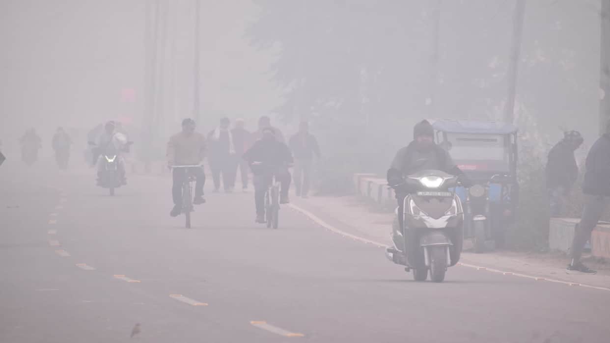 Prayagraj Weather: Cold turns harsh, cold wave increases melting, icy westerly winds disrupt life