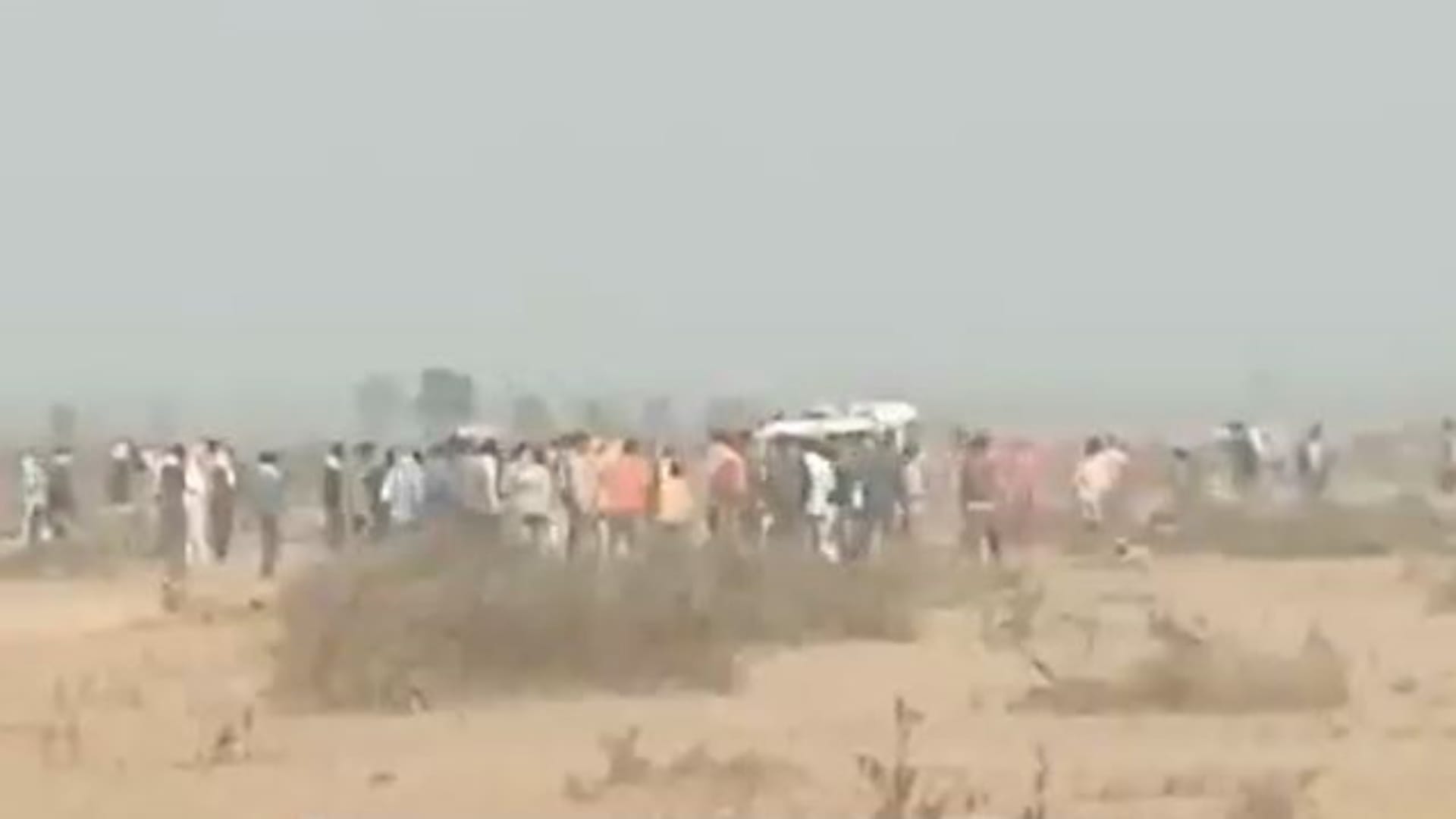 वन विभाग की टीम पर ग्रामीणों ने किया हमला