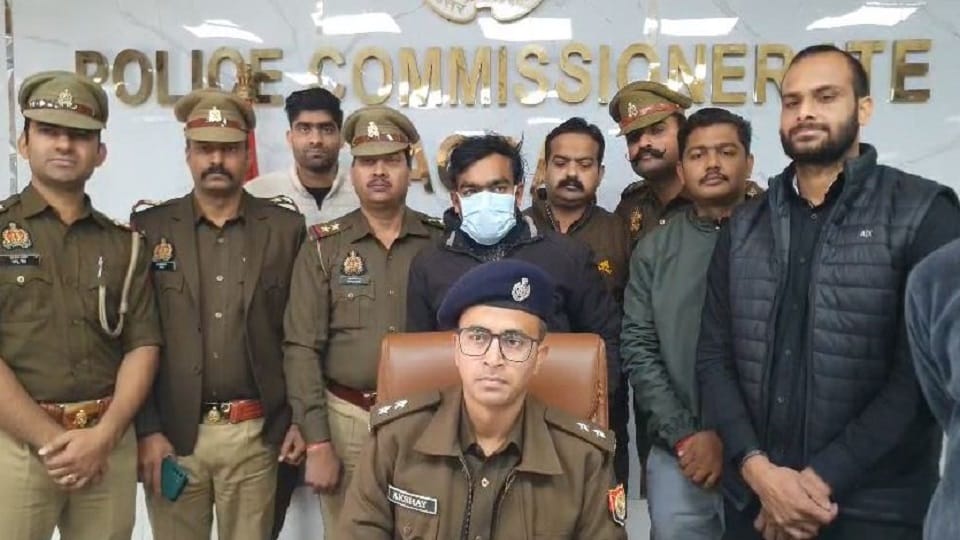 accused who snatched revolver from security guard has been arrested