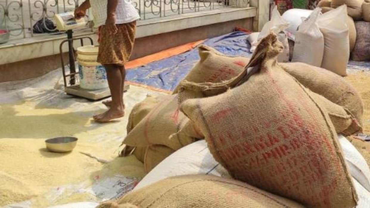 Ration cardholders to receive free food grains until 18th August in Pilibhit