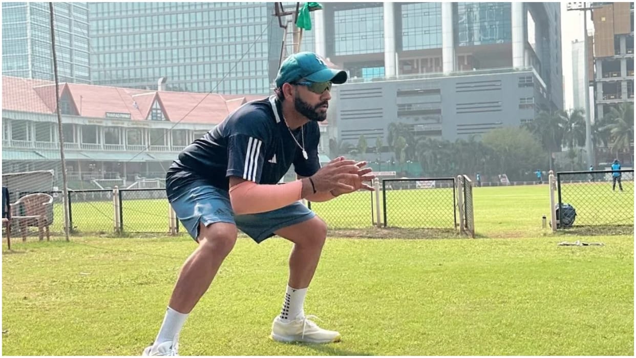 Rohit Sharma Rejects Vada Pav Offer Again, His Fitness-First Response Goes Viral