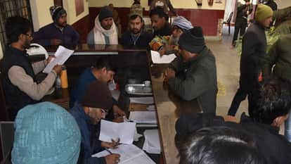 Grievance Redressal Day: Complainants came applications and returned assurances –reality of Moradabad division