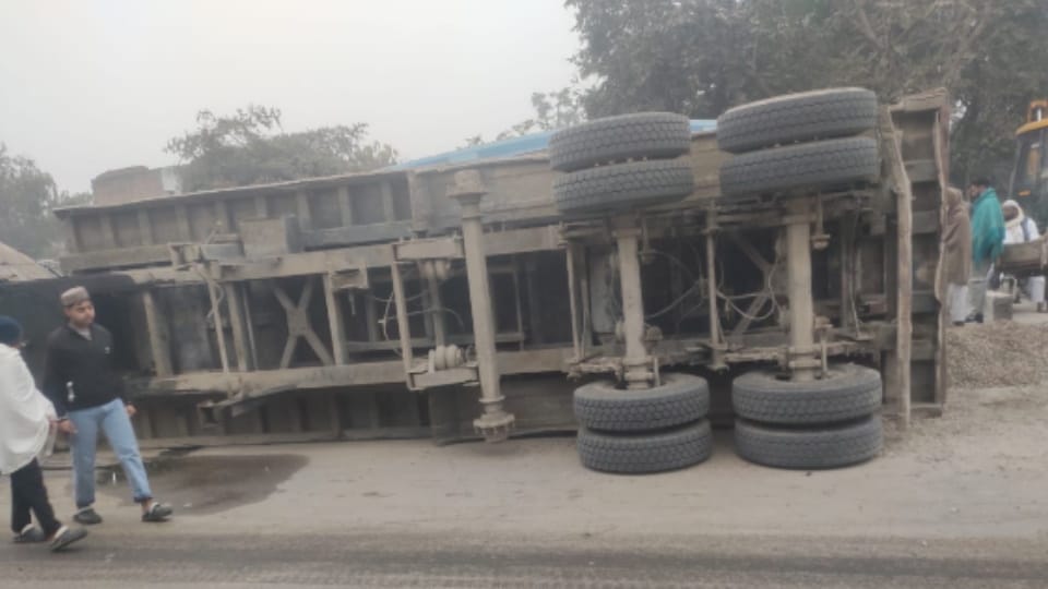 Mineral-Laden Dumper Overturns, Public Toilet Destroyed