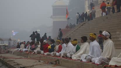 up weather temperature ranged degrees Celsius making fifth coldest day in Varanasi in 56 years