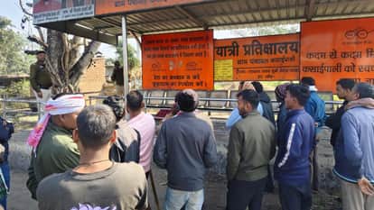 person sleeping in waiting room died due to cold in Korba