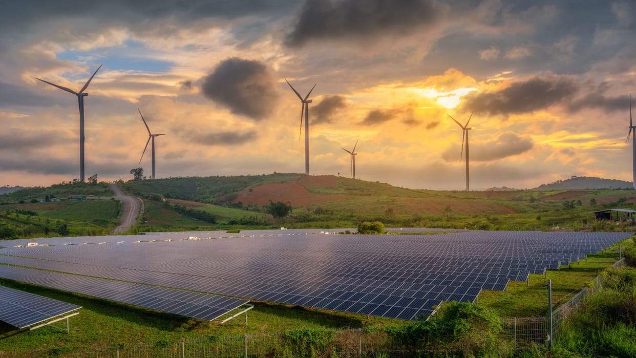 Green Energy Generation Without Transmission: Indias Biggest Challenge In Renewable Power Expansion