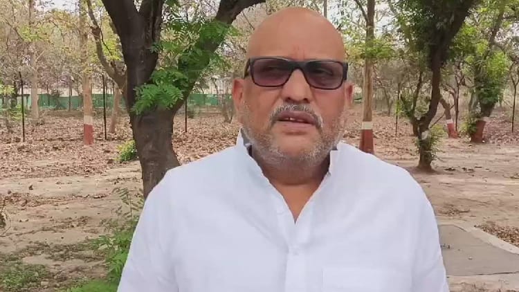 UP: पीएम मोदी पर अमर्यादित टिप्पणी का मामला, अजय राय और 30 समर्थकों पर एफआईआर, अधिवक्ता ने सौंपी ‘पेन ड्राइव’