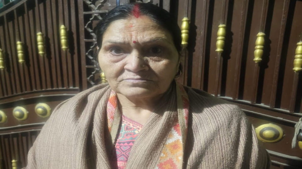 Kanpur: Thieves snatched a gold chain under the pretext of asking for directions