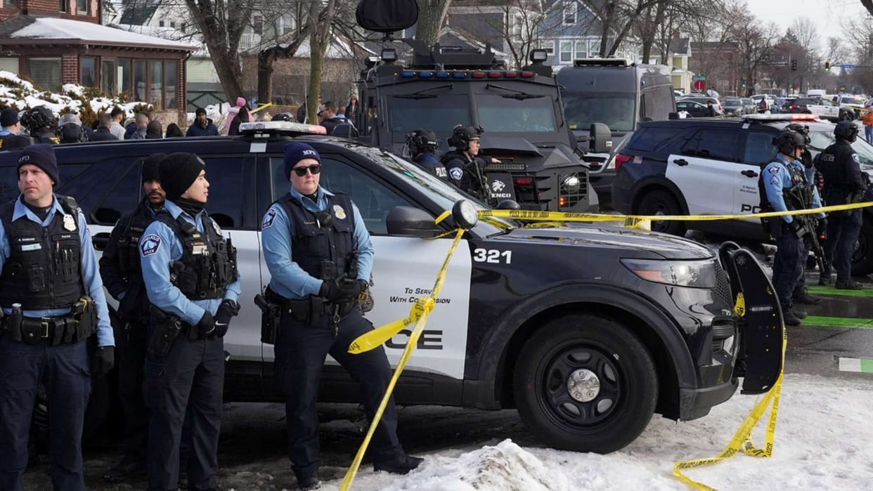 US ICE agent shoots and kills a woman during the Minneapolis immigration crackdown