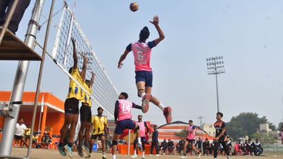 Uttar Pradesh shines in National Volleyball men and women teams secured victories in play-offs after match