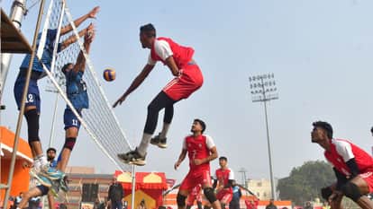 Former volleyball players explained intricacies of game in Varanasi