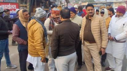 BJP leader warned administration commit self-immolation saying he would quit politics In Azamgarh