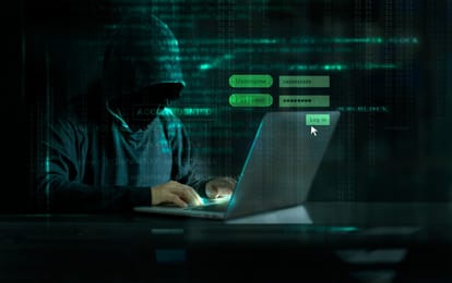 shri ganganagar whatsapp fraud retired bank officer 25 lakh cyber crime