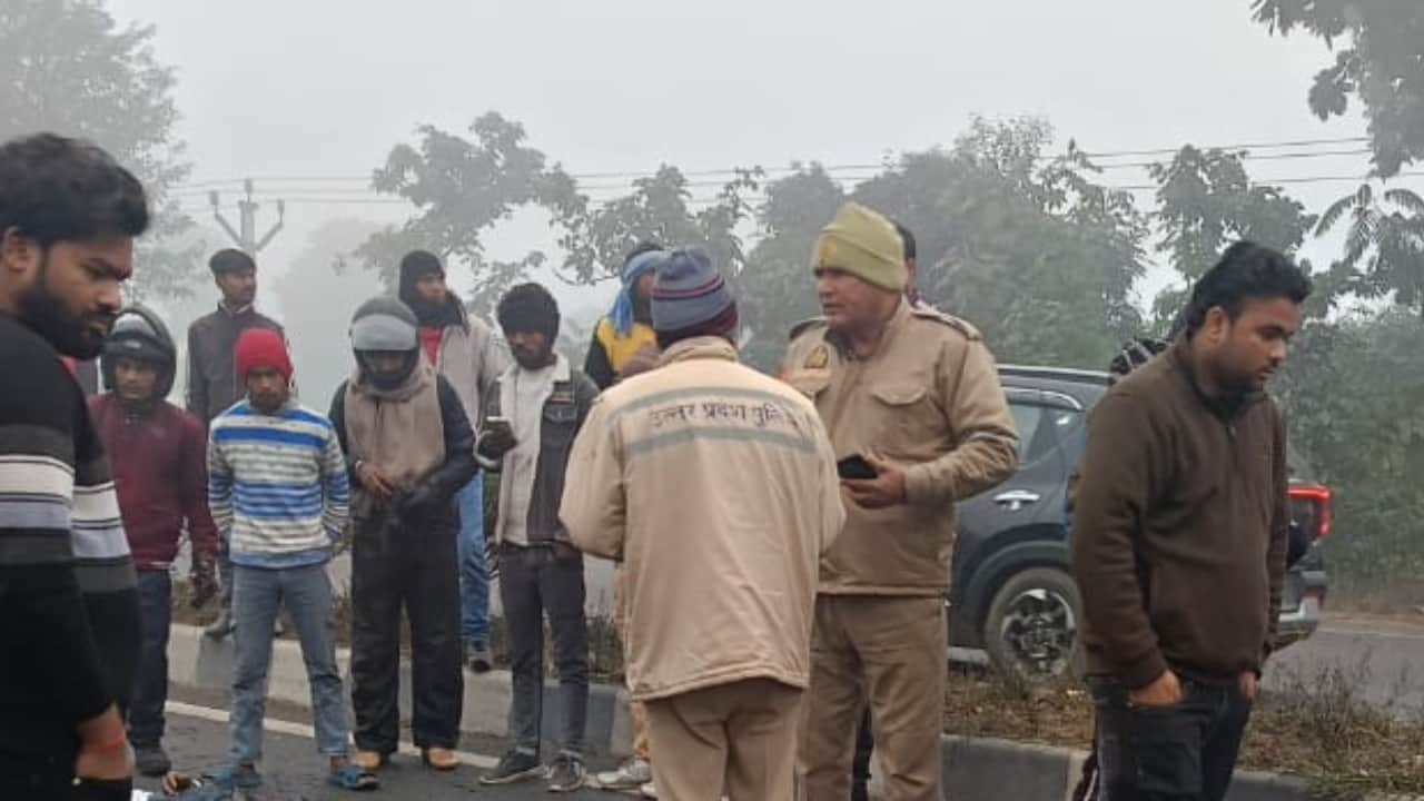Five people died including father and sons in road accidents in Bareilly