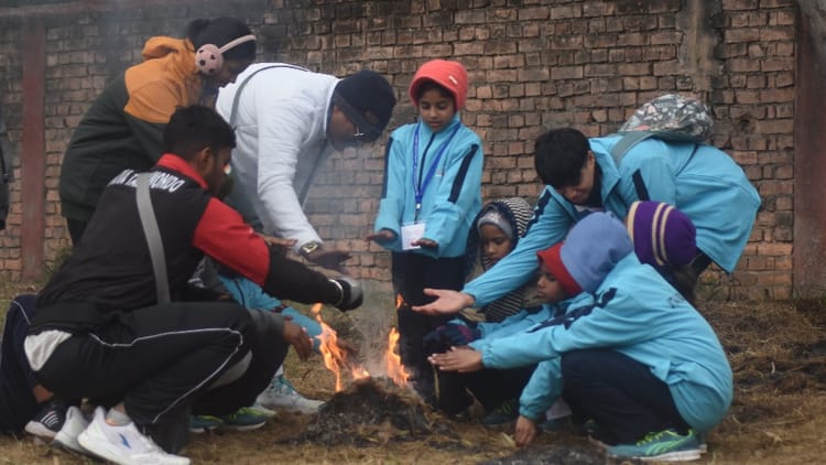 पंजाब में ठंड का सितम:सामान्य से 6.1 डिग्री नीचे पहुंचा पारा, ठंडी हवाओं से बढ़ी ठिठुरन; कोल्ड डे का अलर्ट – Intense Cold Wave Grips Punjab Mercury Drops 6.1 Degrees Below Normal