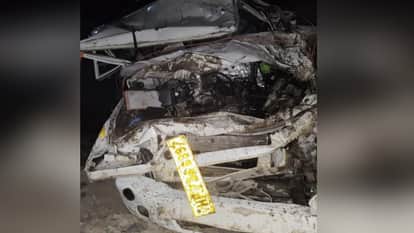 Himachal: Road accident on Chamba-Tisa road, pickup lost control and fell into a deep drain, three dead