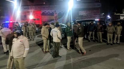 Saharanpur: Stone pelting and firing between people of two communities in Deoband, 3 injured, case against 36