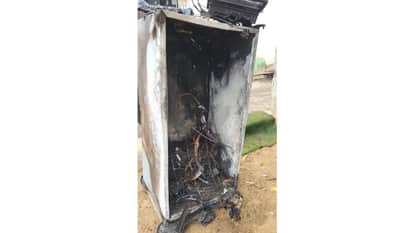 A house caught fire due to a short circuit in Garh Umrao