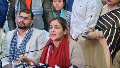 Conversion case: "KGMU administration was negligent..." Women's Commission Vice President raises questions